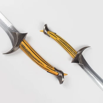 O Hobbit Thorin escudo de carvalho Filme Espada Orcrist Brinquedo de Casa e decoração 70cm/99cm de Metal, Material de Higiene Espada e Pendurar a Placa de