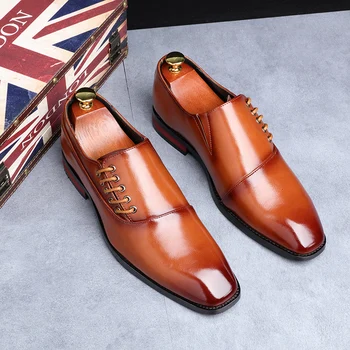 2020 de Negócios de Moda do Vestido de Homens Sapatos Novos de Couro Clássico Ternos masculinos Sapatos da Moda Deslizar Sobre Sapatas de Vestido de Homens Oxfords Tamanho 37-48