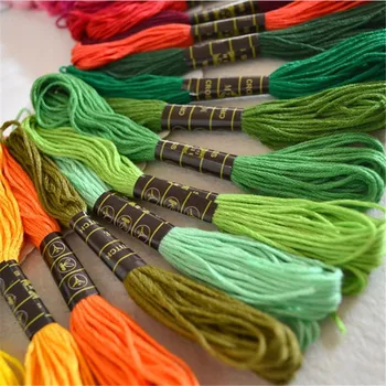 50PCs Threads Ponto Thread DIY de Tricô feito a mão Fio Para Costura Novelos de Artesanato de Bordado Segmento da Linha De Costura Kit