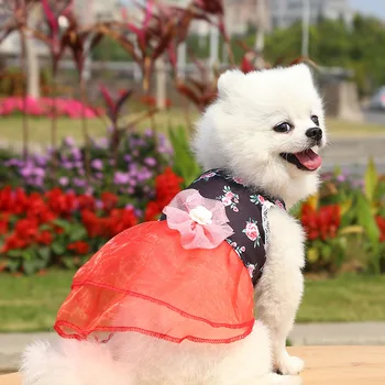 Moda pet roupa colete Lindo cão gato de estimação Macio e confortável de pequeno e médio porte do cão saia floral de Pelúcia vestido de noiva