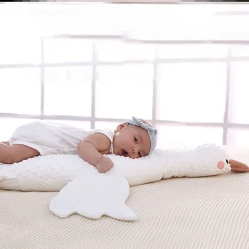 Recém-Nascido Conforto De Almofada Branca Grande Ganso Sono Infantil Alivia Intestinal De Escape De Avião Calmante Sono Do Bebê Artefato